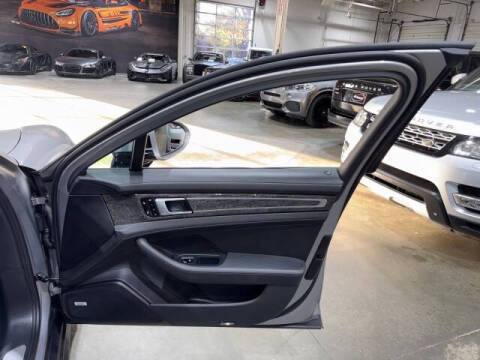 2018 Porsche Panamera 4S