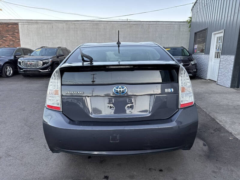 2011 Toyota Prius Two