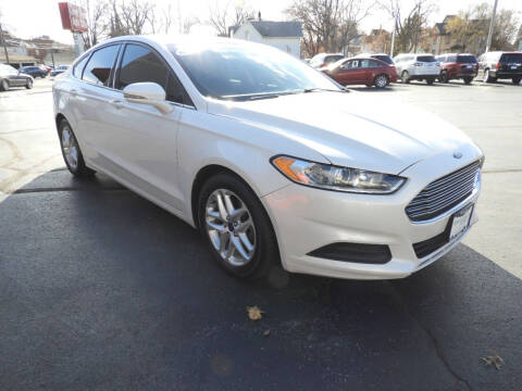 2016 Ford Fusion for sale at Grant Park Auto Sales in Rockford IL