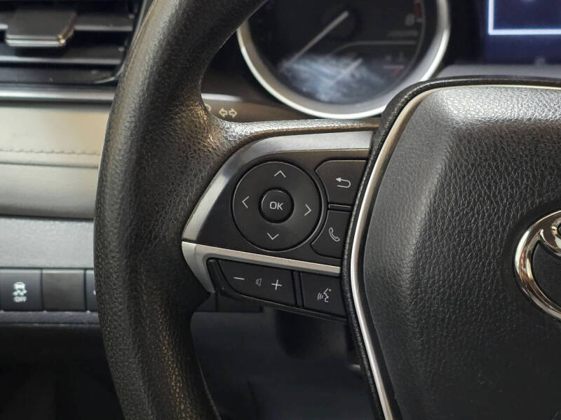 2022 Toyota Camry LE