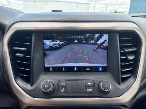2022 GMC Acadia Denali