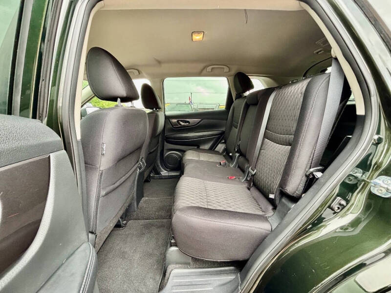 2019 Nissan Rogue SV