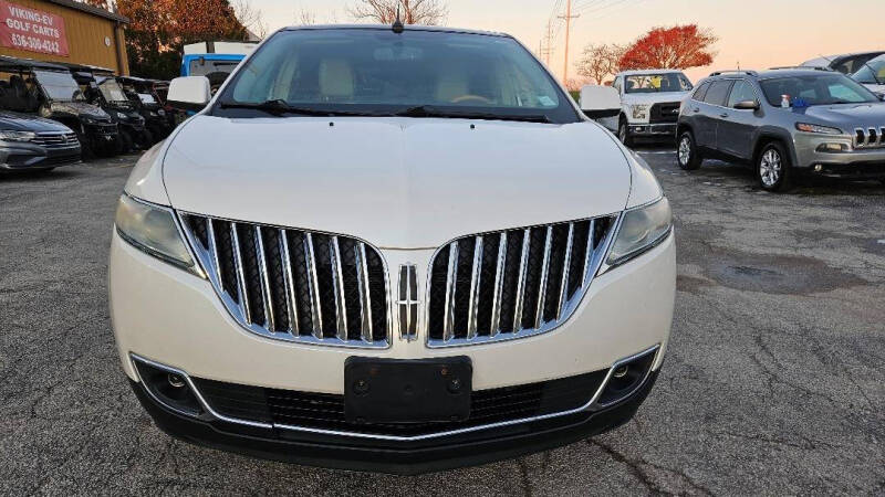 2011 Lincoln MKX null photo 9