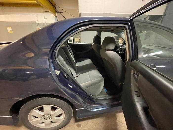 2004 Toyota Corolla CE