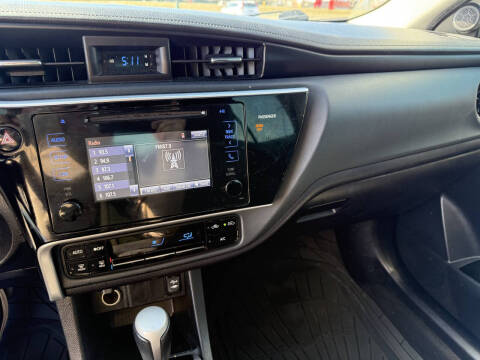 2017 Toyota Corolla LE