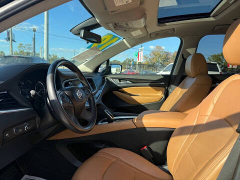 2019 Buick Enclave Essence