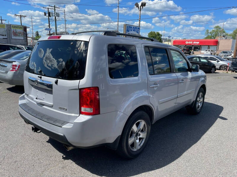 2010 Honda Pilot null photo 6