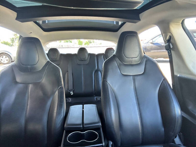 2014 Tesla Model S 85