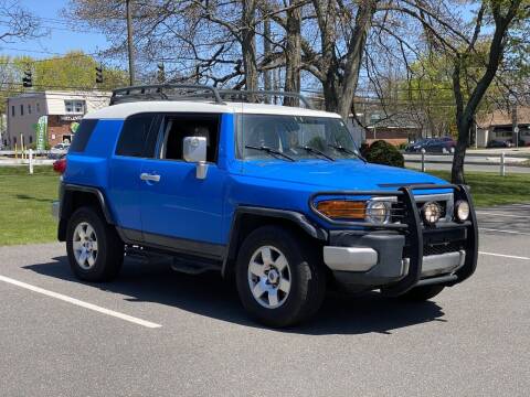 2007 Toyota FJ Cruiser for sale at Pasha MotorSports in Centereach NY