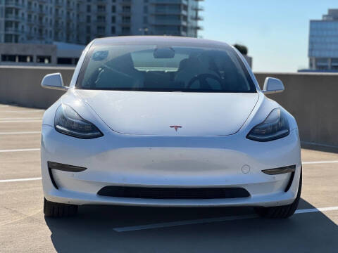 2018 Tesla Model 3 Mid Range
