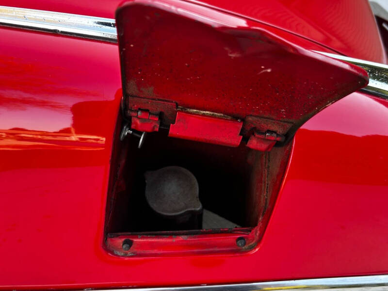 1949 Oldsmobile Futuramic 76