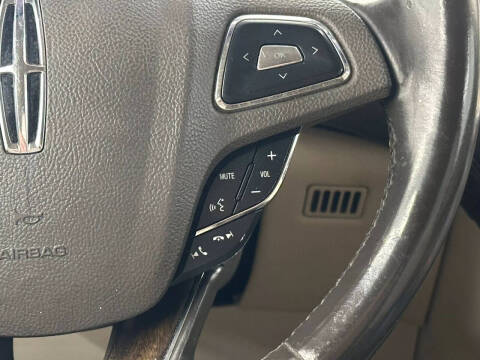 2016 Lincoln MKX Select