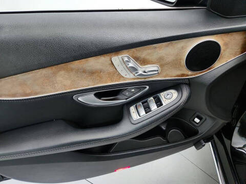 2015 Mercedes-Benz C-Class C 300