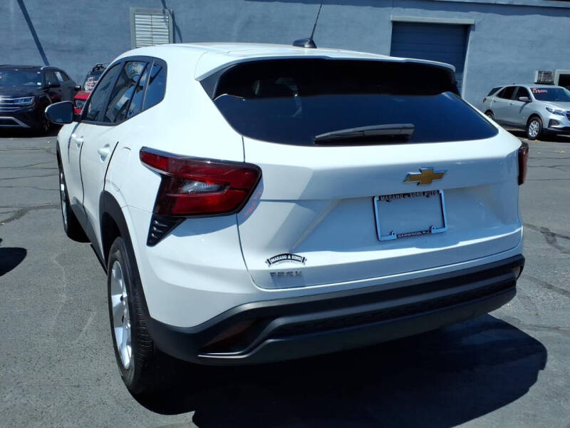 2024 Chevrolet Trax LS