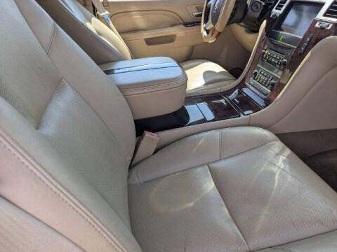 2011 Cadillac Escalade