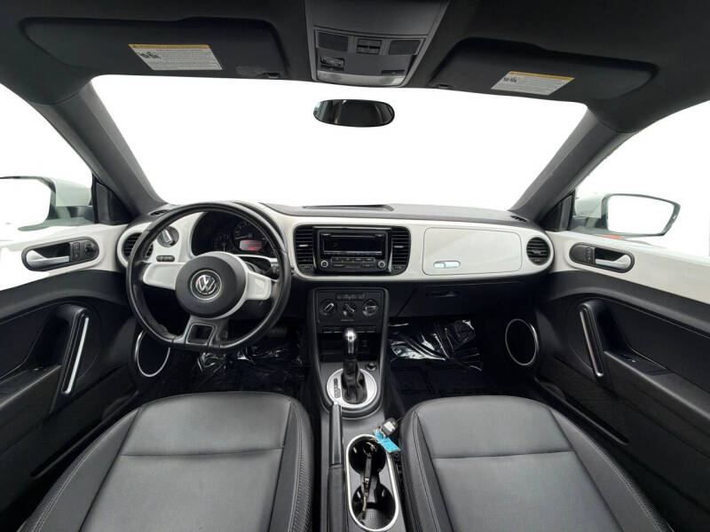 2012 Volkswagen Beetle