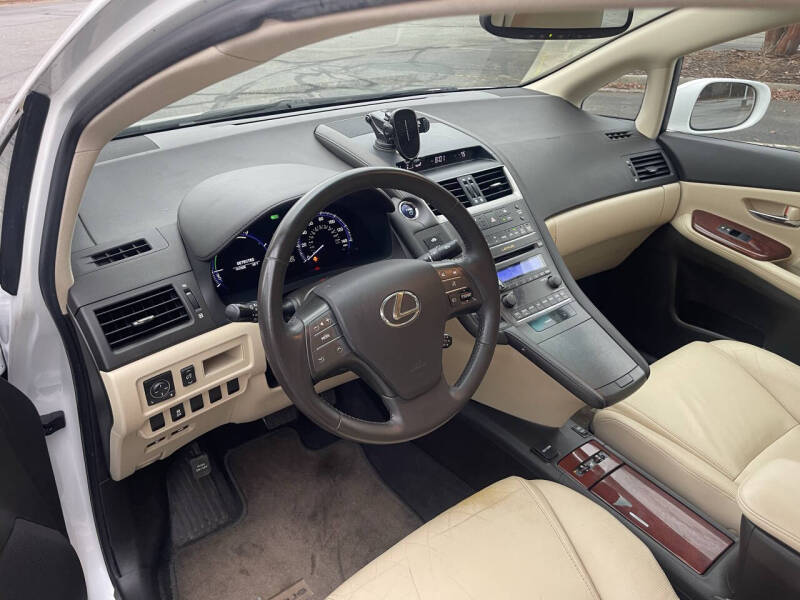2011 Lexus HS 250h Premium