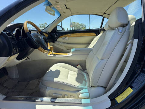 2004 Lexus SC 430