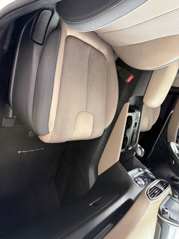 2020 Hyundai Santa Fe SEL