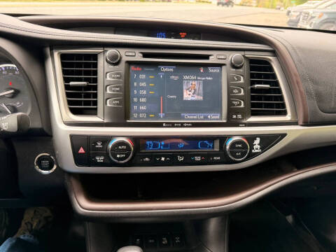 2017 Toyota Highlander