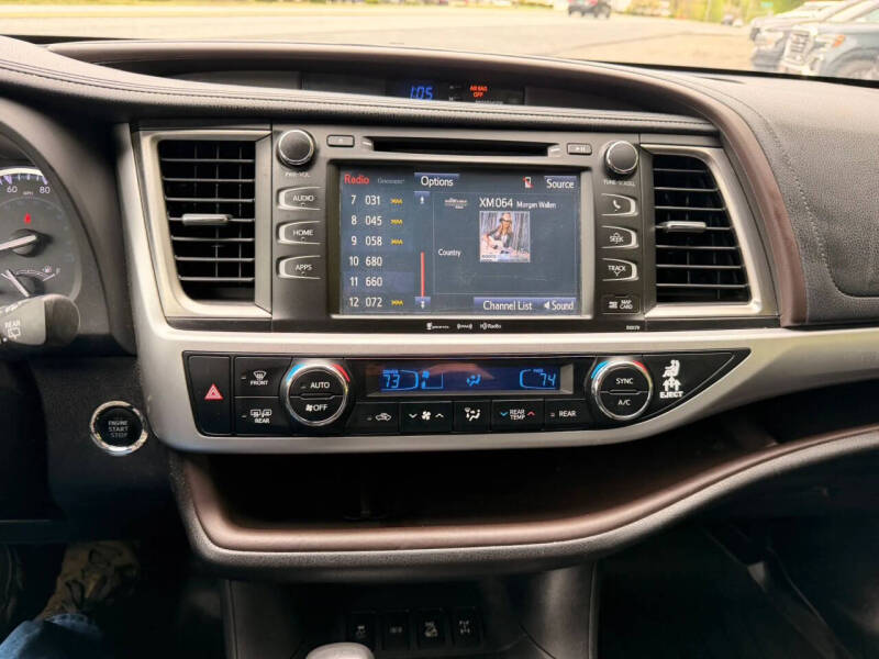 2017 Toyota Highlander