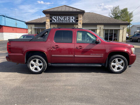 2009 Chevrolet Avalanche for sale at Singer Auto Sales in Caldwell OH