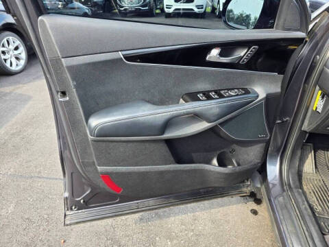 2017 Kia Sorento SX Limited V6