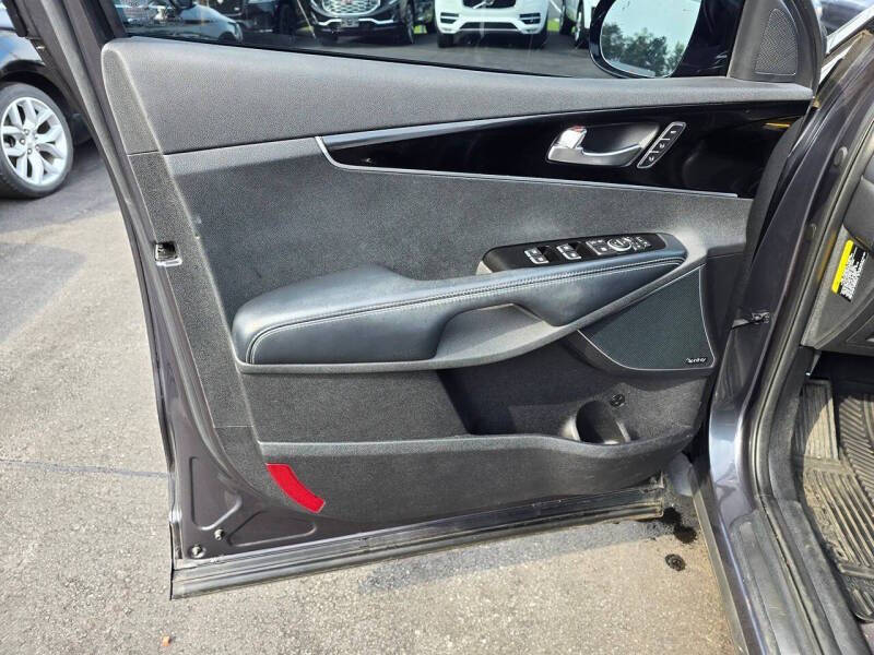 2017 Kia Sorento SX Limited V6