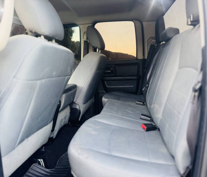 2017 RAM 1500 Express