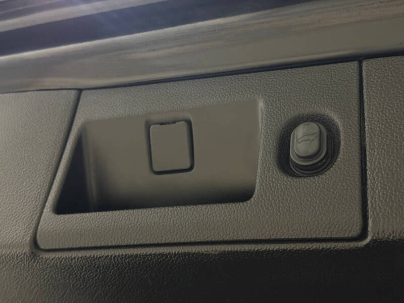 2020 Cadillac Escalade Platinum