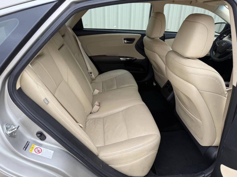 2018 Toyota Avalon Hybrid XLE Premium