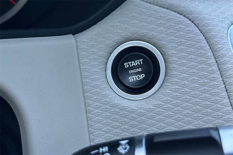 2021 Land Rover Range Rover Velar P250 R-Dynamic S