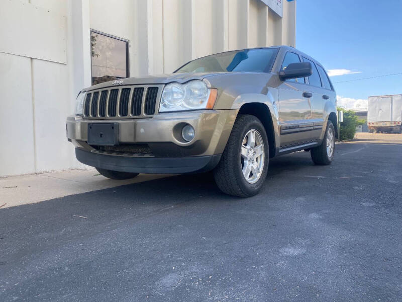 2006 Jeep Grand Cherokee Laredo