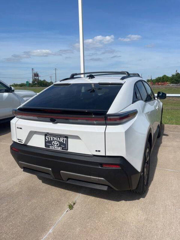 2026 Toyota C-HR