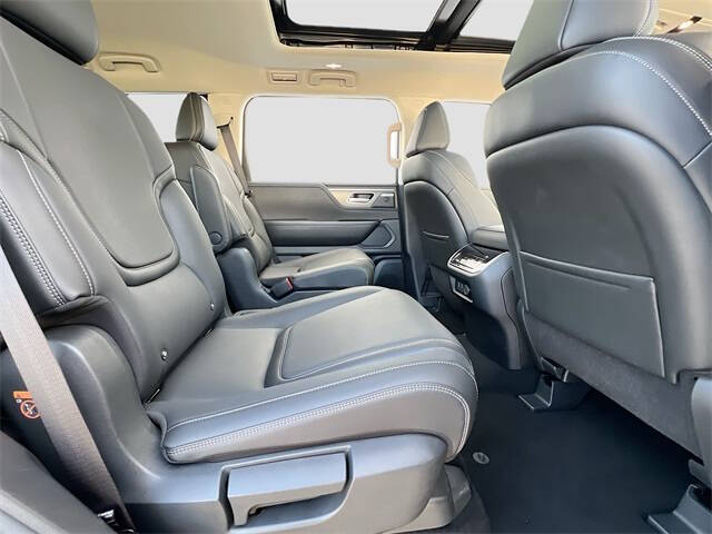 2025 Infiniti QX80 Pure