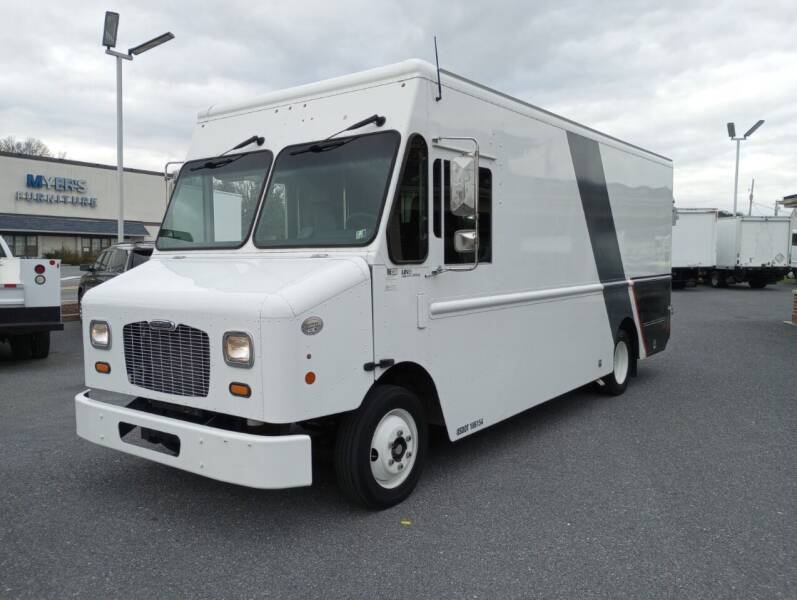 2014 Freightliner MT45 Chassis for sale in Manheim, PA