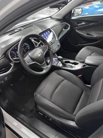 2022 Chevrolet Malibu LT