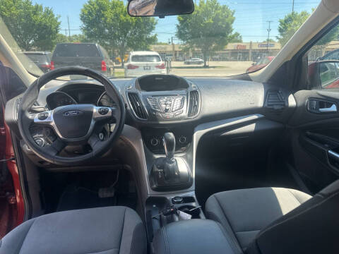 2016 Ford Escape SE