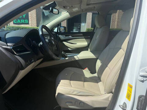 2021 Buick Enclave Essence