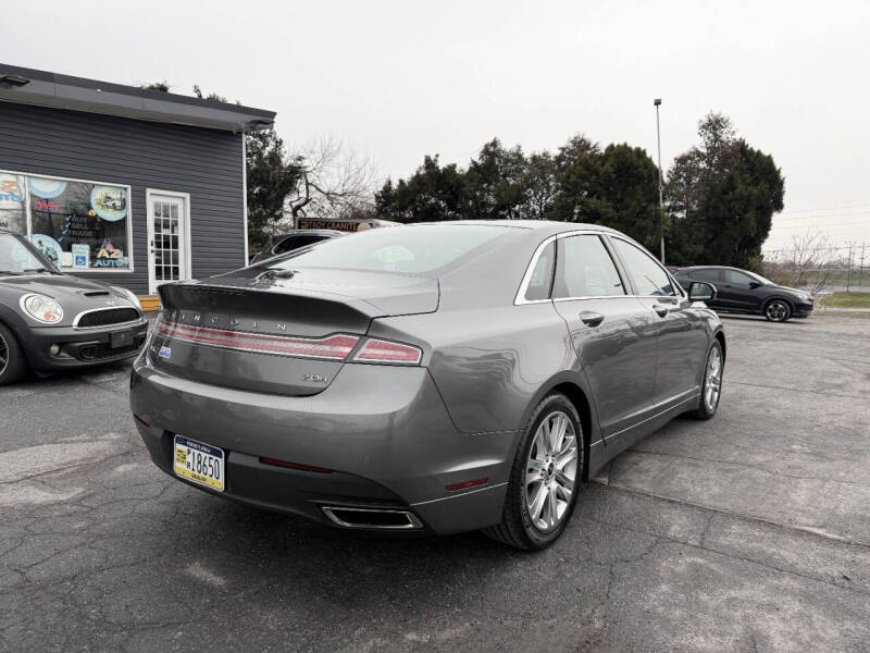 2014 Lincoln MKZ Hybrid