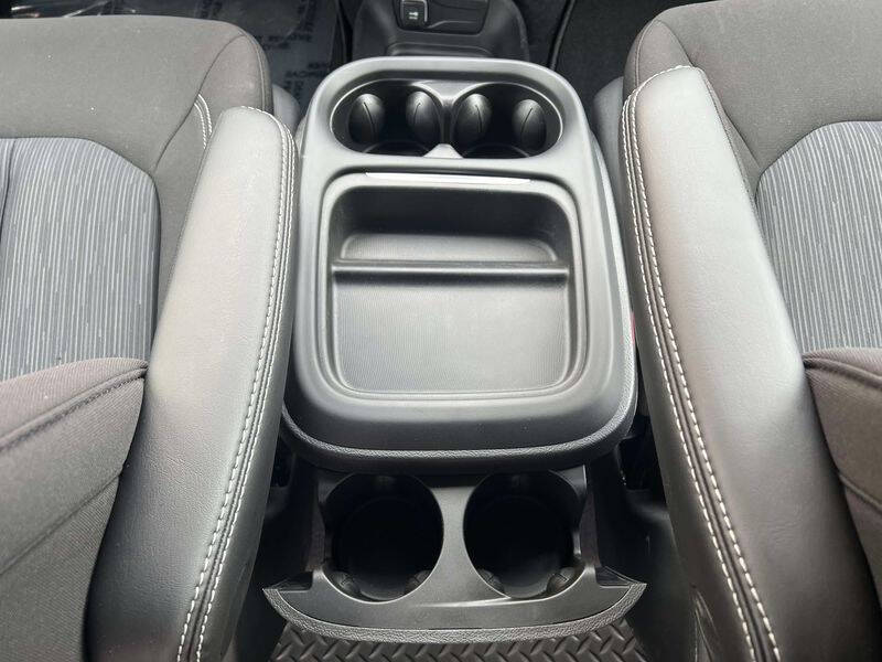 2024 Chrysler Pacifica Touring