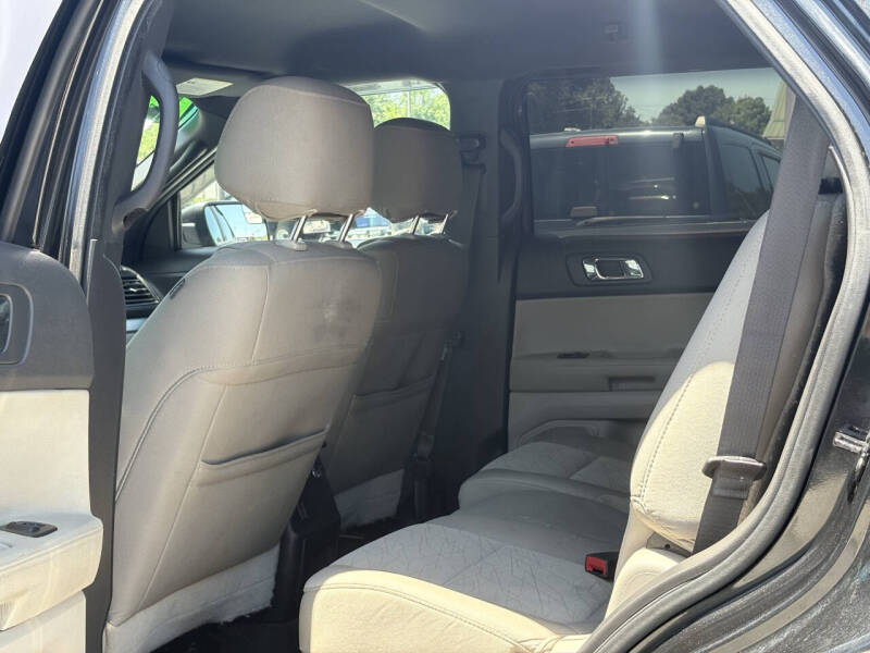 2014 Ford Explorer