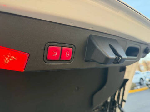 2017 Mercedes-Benz SL-Class