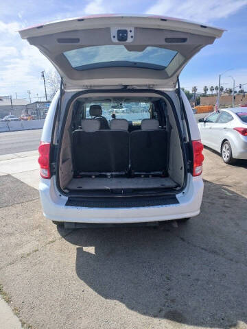 2013 Dodge Grand Caravan SE