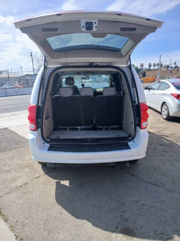 2013 Dodge Grand Caravan SE