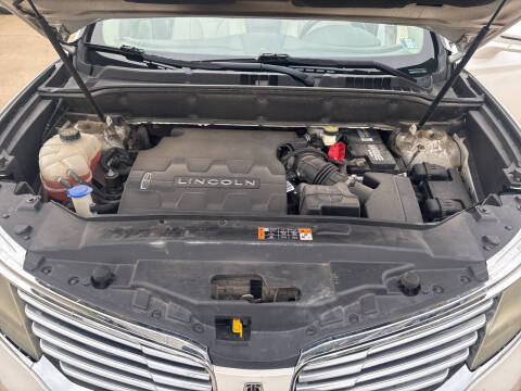 2016 Lincoln MKX Select