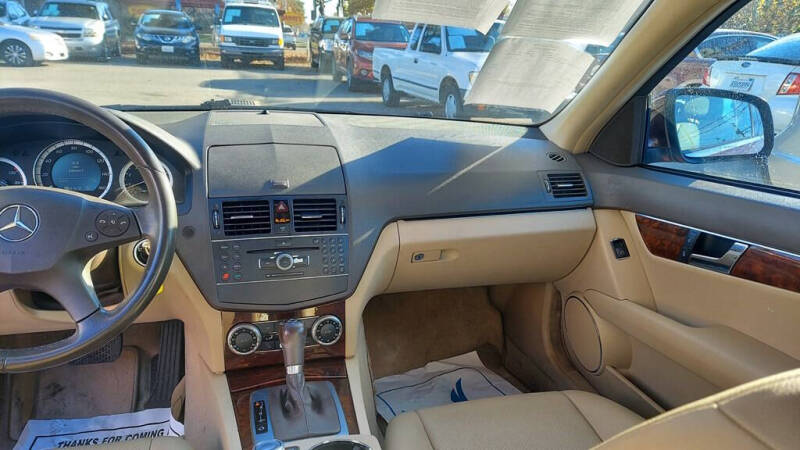 2009 Mercedes-Benz C-Class