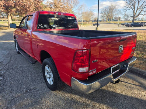 2016 RAM 1500 SLT
