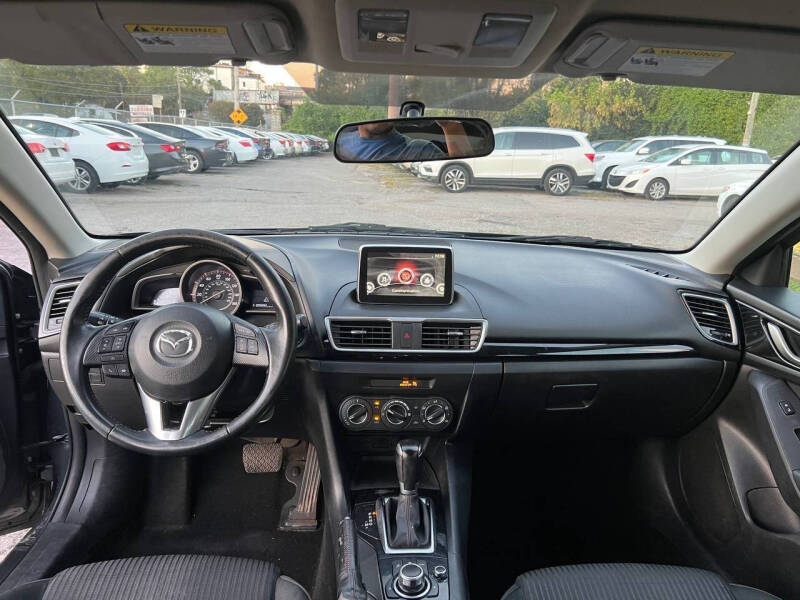 2015 Mazda MAZDA3 i Touring