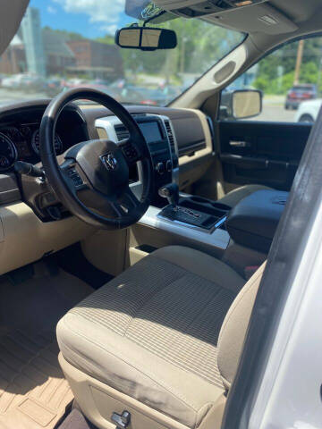 2012 RAM 1500 SLT